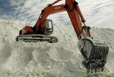 2019年12月化學原料與制品制造業出廠價格持續走低，同比下降5.4%